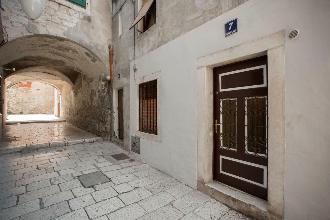 Apartment Riva Sibenik Luaran gambar